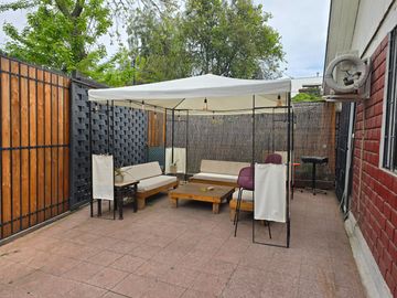 CASA EN VENTA EN CELERINO PEREIRA, METRO PRINCIPE DE GALES, ÑUÑOA