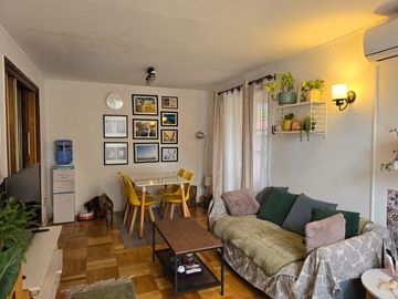 CASA EN VENTA EN CELERINO PEREIRA, METRO PRINCIPE DE GALES, ÑUÑOA