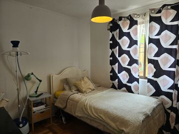 CASA EN VENTA EN CELERINO PEREIRA, METRO PRINCIPE DE GALES, ÑUÑOA
