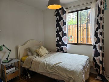 CASA EN VENTA EN CELERINO PEREIRA, METRO PRINCIPE DE GALES, ÑUÑOA