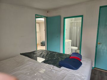 CASA EN VENTA EN CELERINO PEREIRA, METRO PRINCIPE DE GALES, ÑUÑOA