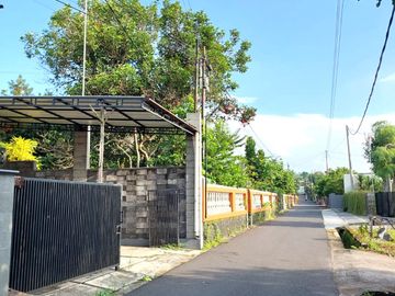 Rumah 2 Lantai Strategis dekat Jalan Kaliurang Km 10