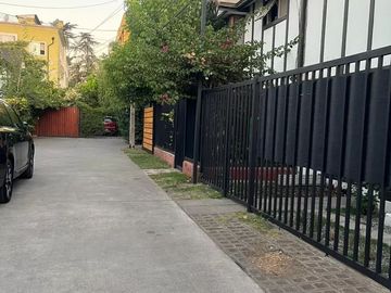 Hermosa Casa En Providencia Cercana Al Parque Inés De Suárez