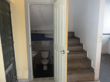CASA DE VENTA, 3 DORMITORIOS, CUARTO DE ESTUDIO O MUSICA, SECTOR LA MAGDALENA