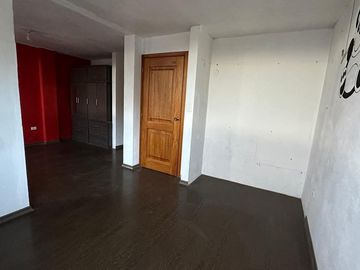 CASA DE VENTA, 3 DORMITORIOS, CUARTO DE ESTUDIO O MUSICA, SECTOR LA MAGDALENA