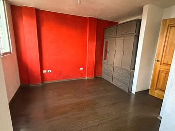 CASA DE VENTA, 3 DORMITORIOS, CUARTO DE ESTUDIO O MUSICA, SECTOR LA MAGDALENA