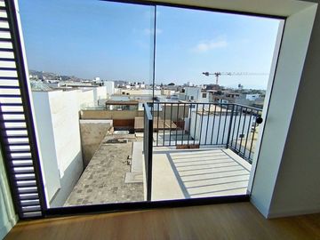 Surco CHACARILLA – DUPLEX Penthouse de 3dorm + Cocina Equipada + Terraza con Jardín + Balcón