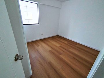 Surco CHACARILLA – DUPLEX Penthouse de 3dorm + Cocina Equipada + Terraza con Jardín + Balcón