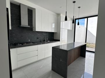 Venta de Casa Nueva en Residencial Tamarindos Campestre Aguascalientes (SUSY)