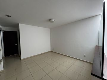 Casa en Venta en Horizontes 2 con Amplio patio.