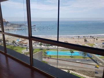 VENDO DPTO DUPLEX  770MTS CON 5 ESTACIONAMIENTOS