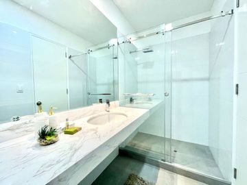 🏡 VENTA DE DEPARTAMENTO EN MIRAFLORES – DOS DE MAYO 🏡  APARTMENT FOR SALE MIRAFLORES