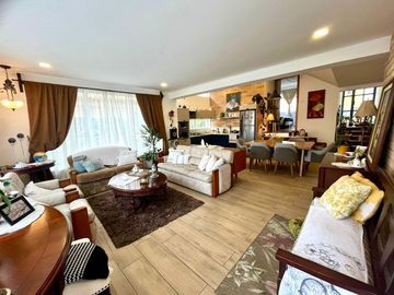 En Venta Casa Rentera en Azogues en la Avenida 16 de Abril