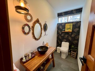 En Venta Casa Rentera en Azogues en la Avenida 16 de Abril