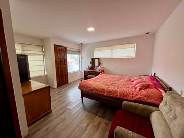 En Venta Casa Rentera en Azogues en la Avenida 16 de Abril
