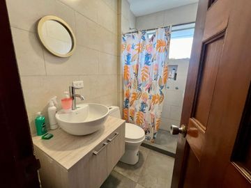 En Venta Casa Rentera en Azogues en la Avenida 16 de Abril