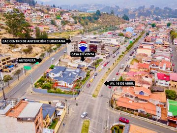 En Venta Casa Rentera en Azogues en la Avenida 16 de Abril