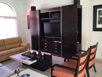 Casa con jardín y alberca privada, en venta, Montecristo, Mérida