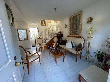 CASA EN VENTA EN VILLAS DE LA CANTERA