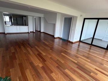 Venta Exclusivo Depa en Miraflores de Estreno
