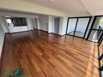 Venta Exclusivo Depa en Miraflores de Estreno