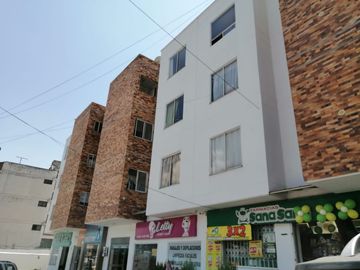 Departamento zona comercial Conocoto