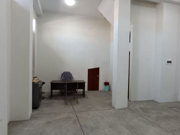 Local + Departamento