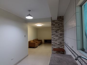 Local + Departamento