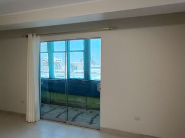 Local + Departamento