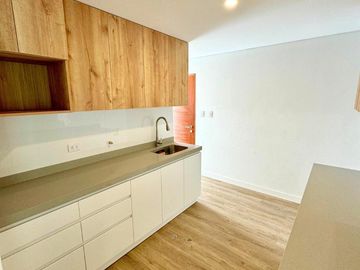 Venta Exclusivos Depas Frente Al Parque en Surco, Limite con Miraflores!