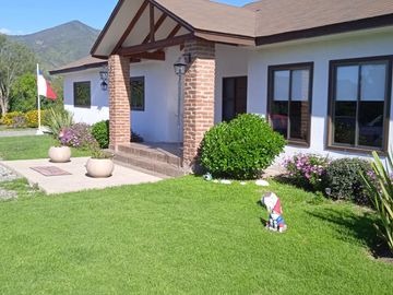 PARCELA CON CASA 4 DORM 2 BAÑOS EN SAN ISIDRO, QUILLOTA