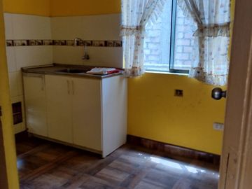 Casa En Venta Para Vivienda O Negocio En Plena Avenida El Sol - Rimac