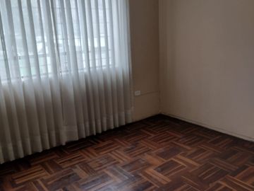 Casa En Venta Para Vivienda O Negocio En Plena Avenida El Sol - Rimac