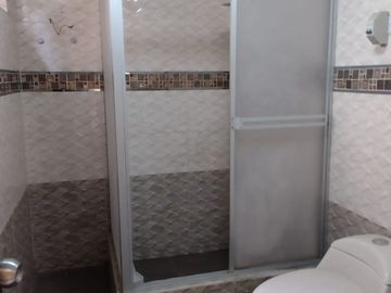 Casa En Venta Para Vivienda O Negocio En Plena Avenida El Sol - Rimac