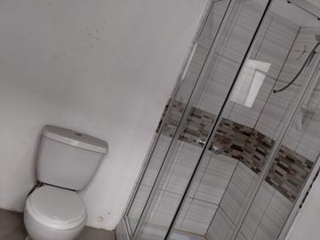 Casa En Venta Para Vivienda O Negocio En Plena Avenida El Sol - Rimac