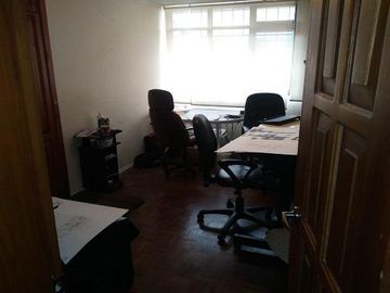 SE VENDE DEPARTAMENTO CON SUITE INDEPENDIENTE, SECTOR PLAZA DE TOROS, NORTE DE QUITO, PICHINCHA, ECUADOR