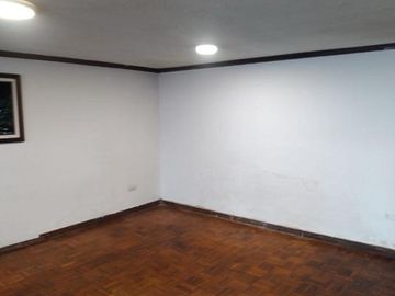 SE VENDE DEPARTAMENTO CON SUITE INDEPENDIENTE, SECTOR PLAZA DE TOROS, NORTE DE QUITO, PICHINCHA, ECUADOR