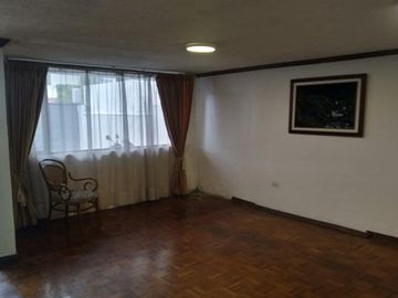 SE VENDE DEPARTAMENTO CON SUITE INDEPENDIENTE, SECTOR PLAZA DE TOROS, NORTE DE QUITO, PICHINCHA, ECUADOR