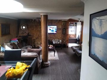 SE VENDE DEPARTAMENTO CON SUITE INDEPENDIENTE, SECTOR PLAZA DE TOROS, NORTE DE QUITO, PICHINCHA, ECUADOR