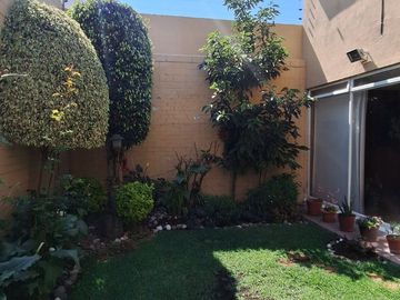 EXCELENTE CASA EN VENTA EN ANZUREZ, A POCOS MINUTOS DE PLAZA DORADA