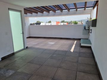 Antigua Cementera Roof Garden