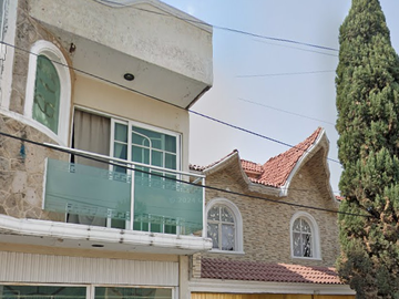 GRAN CASA EN FRACCIONAMIENTO LOMA DORADA JALISCO!!