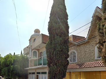 GRAN CASA EN FRACCIONAMIENTO LOMA DORADA JALISCO!!