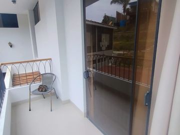 AMPLIA CASA EN VENTA O ALQUILER LOMA BLANCA - PIURA