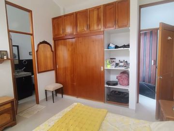 AMPLIA CASA EN VENTA O ALQUILER LOMA BLANCA - PIURA