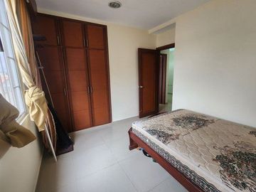 CASA EN VENTA EN URB. SAN PATRICIO DE MACHALA