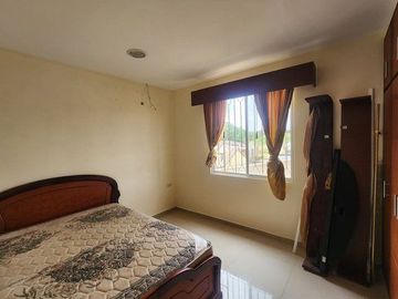 CASA EN VENTA EN URB. SAN PATRICIO DE MACHALA
