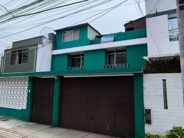 Excelente Casa para proyecto en San Miguel, Lima 255m2