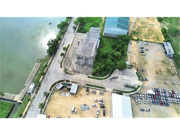BODEGA EN VENTA SECTOR ZONA FRANCA PARQUE CENTRAL TURBACO BOLIVAR