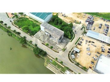 BODEGA EN VENTA SECTOR ZONA FRANCA PARQUE CENTRAL TURBACO BOLIVAR